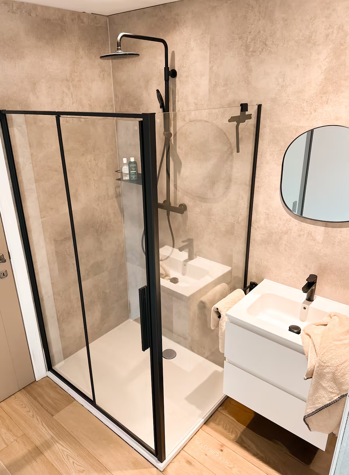 Badkamer met inloopdouche